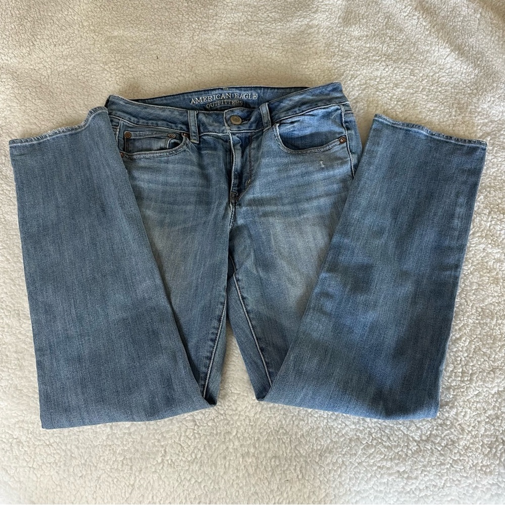 American Eagle Light Blue Straight Leg Distressed Jeans Size 10 - Picture 6 of 15